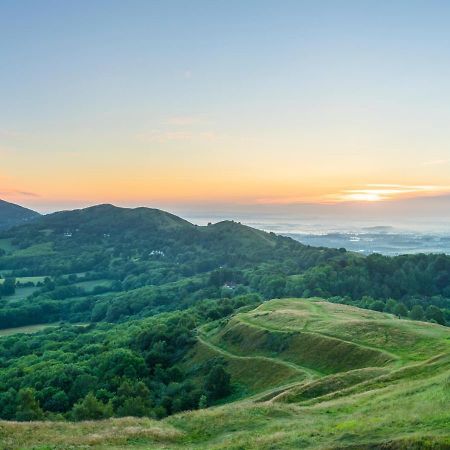 Malvern Hills Rosa Rambler Suite Great Malvern Ngoại thất bức ảnh