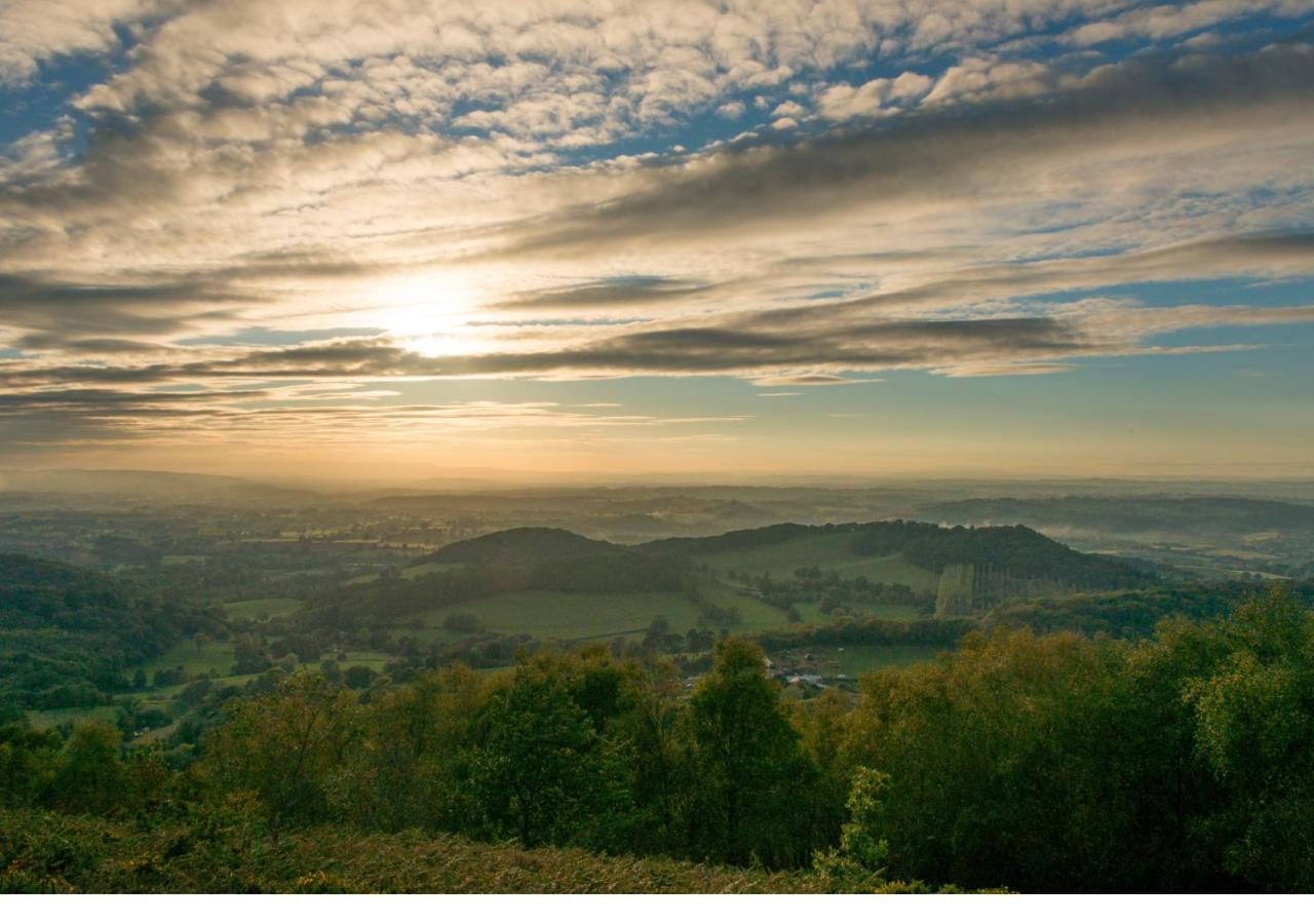 Malvern Hills Rosa Rambler Suite Great Malvern Ngoại thất bức ảnh